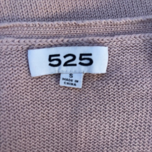 525 America sleeveless scoop neck sweater - Picture 4 of 6